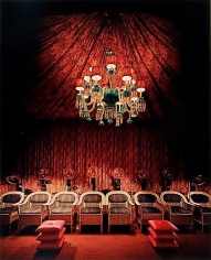 Evelyn Hofer. Beauty Palace, New York. 1963
