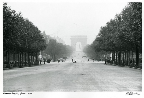  Champs-Elysee. Paris. 1950.