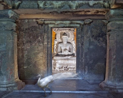  Karen Knorr, 	Attaining Moksha , Ajanta Caves, Ajanta, 2012