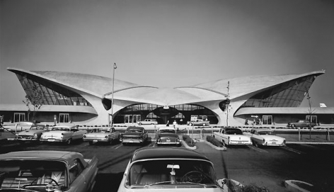 Ezra Stoller. TWA Terminal.  Architect: Eero Saarinen.  1962 / printed c. 1996.  16 x 20 inches.