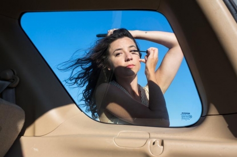  Isabel Magowan, 	Thrhough the Car Window, 2014